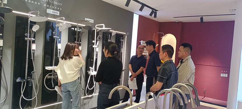 永不止步！華美樂(lè)商學(xué)院第一期新干部培訓(xùn)圓滿成功！